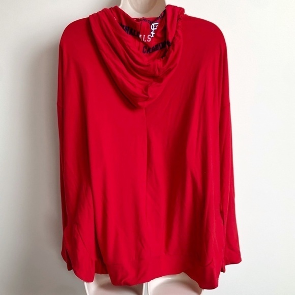 🆕 St. Louis Cardinals long sleeve stretchy hooded t… - Picture 3 of 9